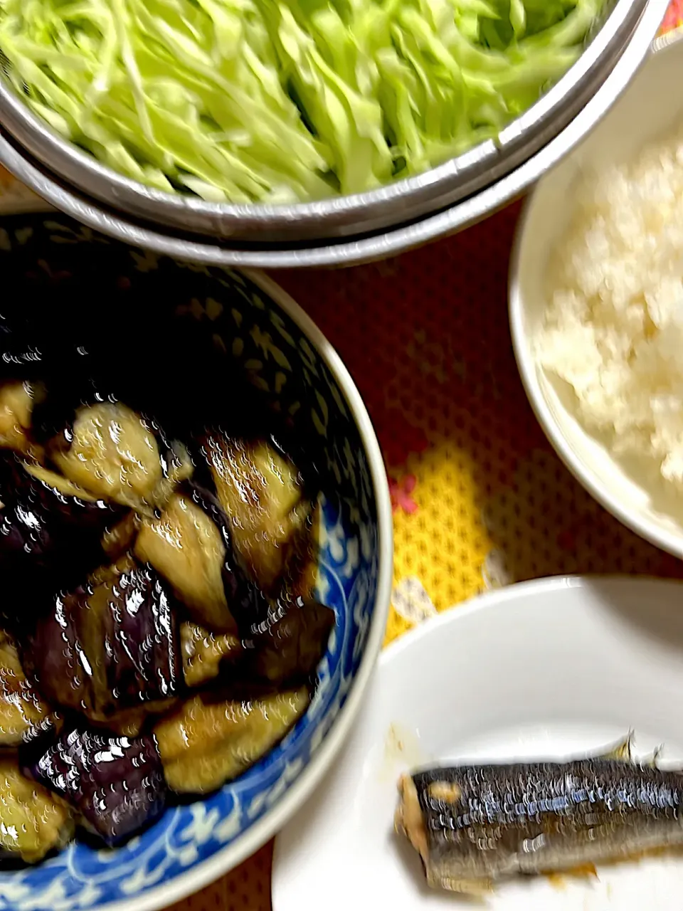 秋刀魚　茄子🍆の煮浸し　大根おろし　キャベツ🥬|4jinoanataさん