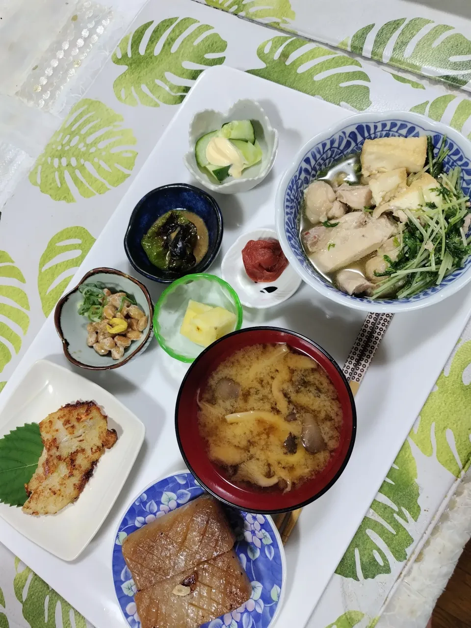 鶏もものあっさり煮定食です🍀|rikako♪。.:＊さん