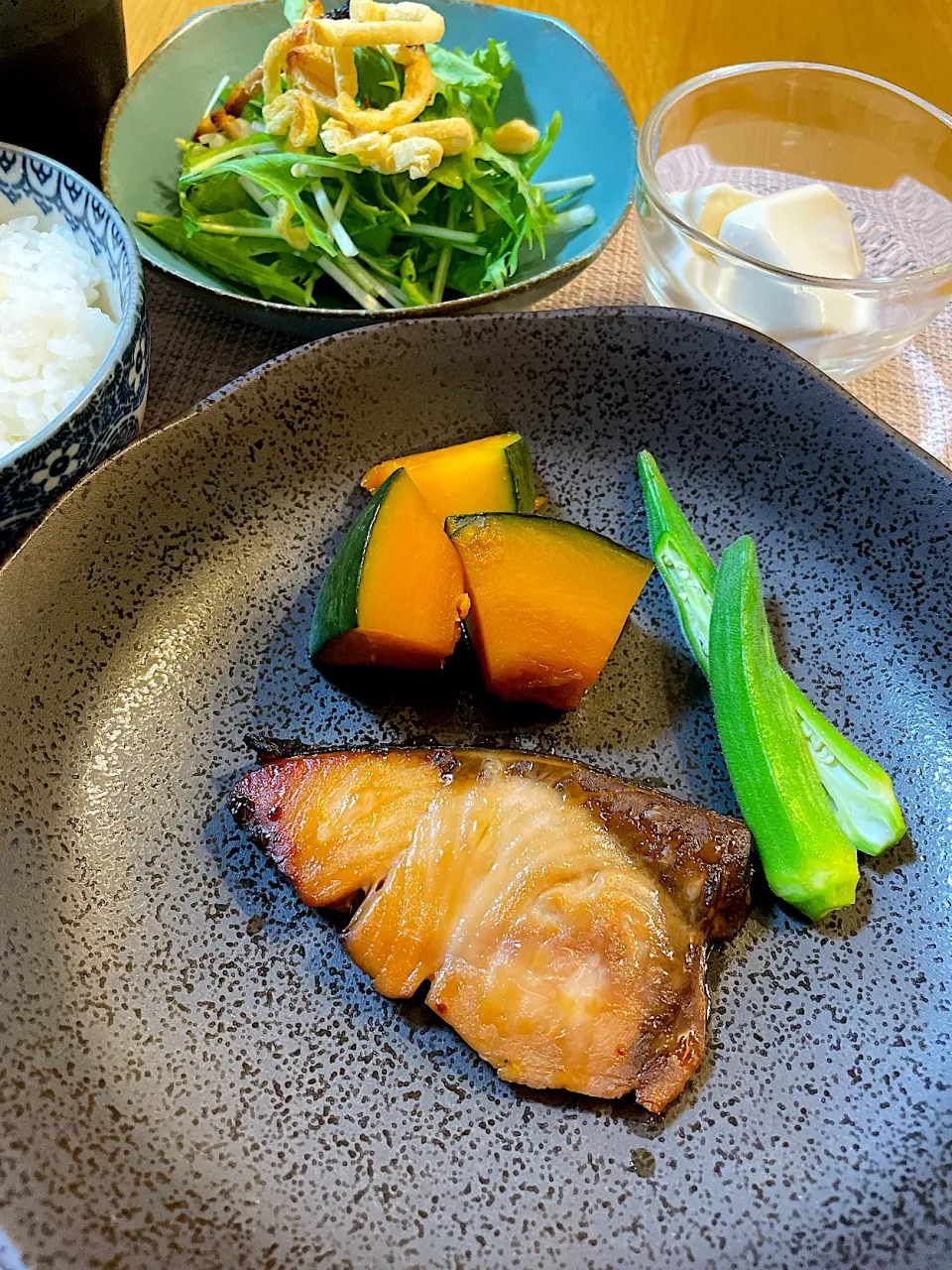 ぶりの照り焼きで晩御飯|Mikaさん