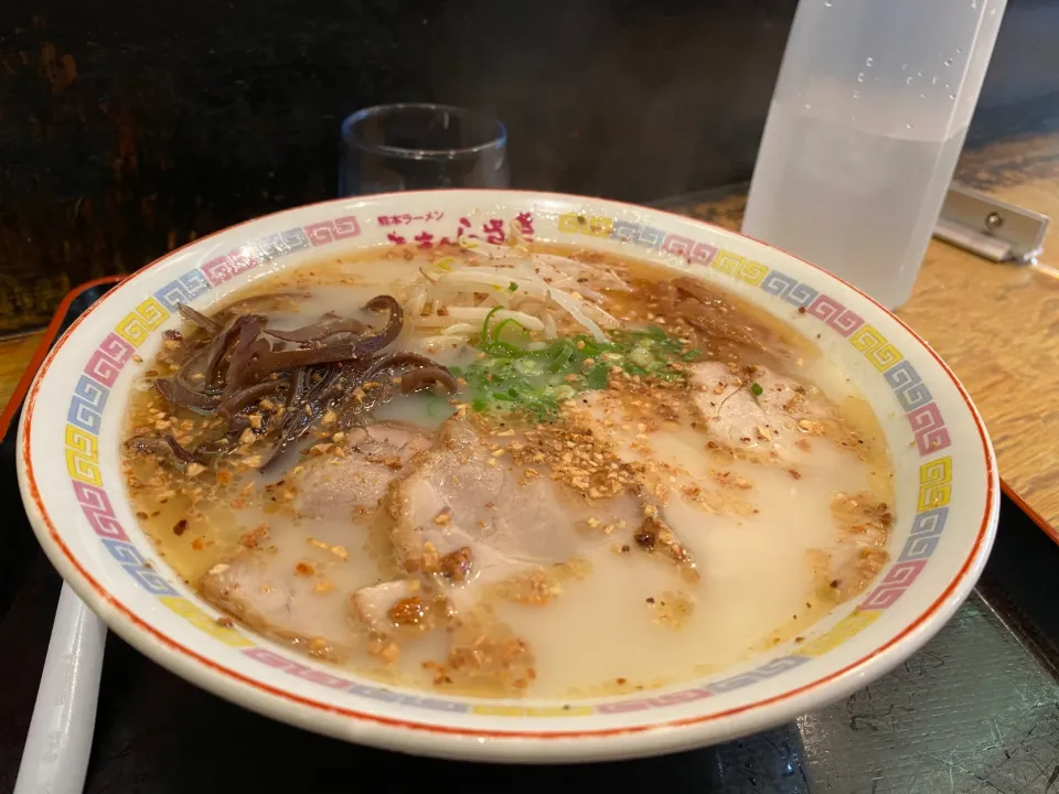 神奈川県横浜市新横浜　新横浜ラーメン博物館内コムラサキの熊本ラーメン|タカちゃんさん