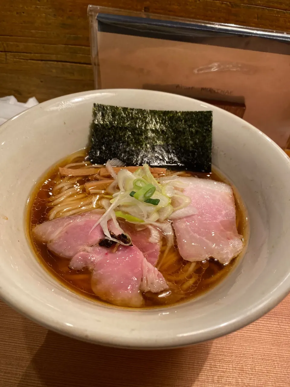 Snapdishの料理写真:東京都品川区南大井　麦苗の醤油ラーメン|タカちゃんさん