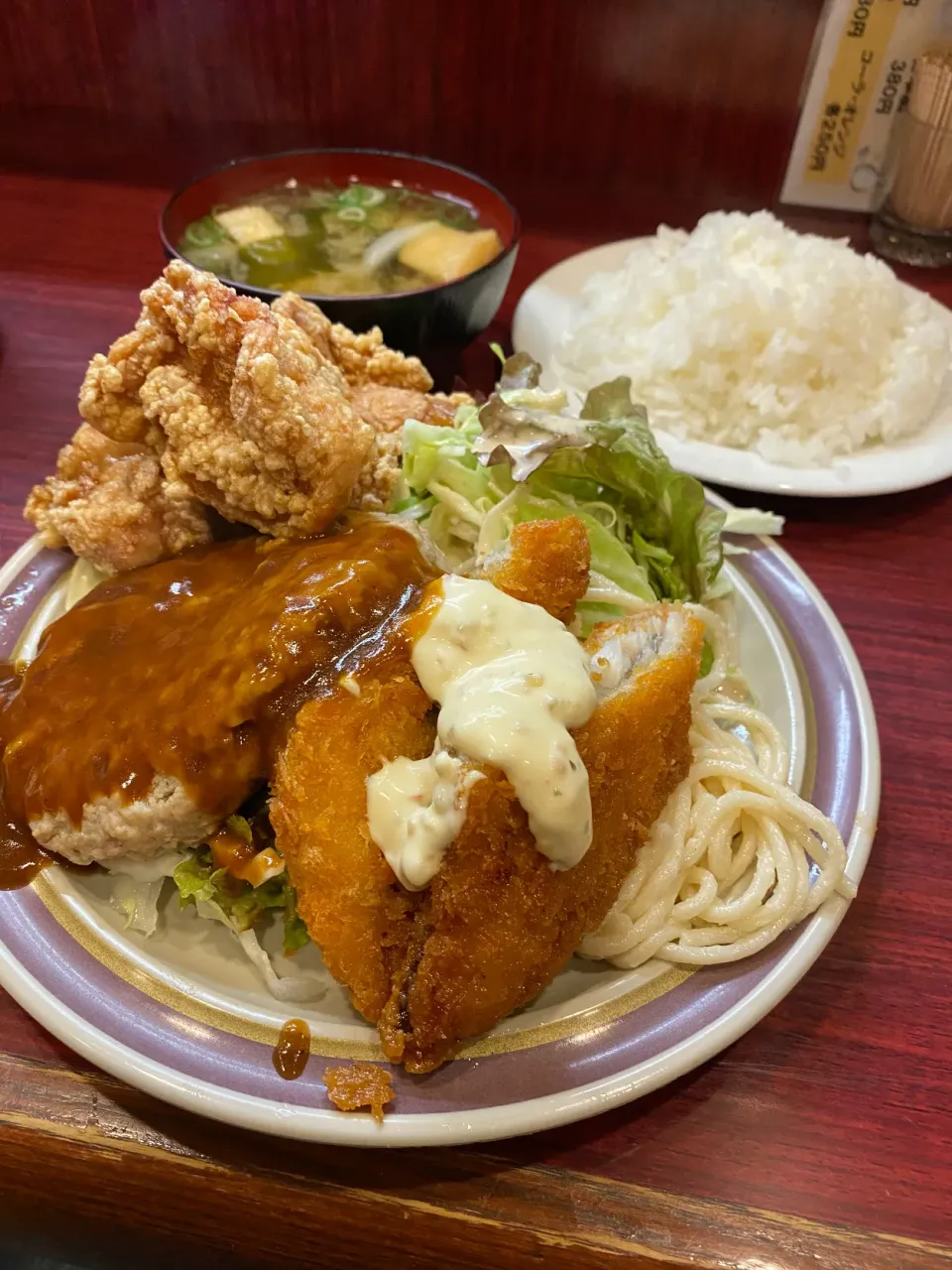 兵庫県神戸市兵庫区　炉端レストランボアの日替わりランチ|タカちゃんさん