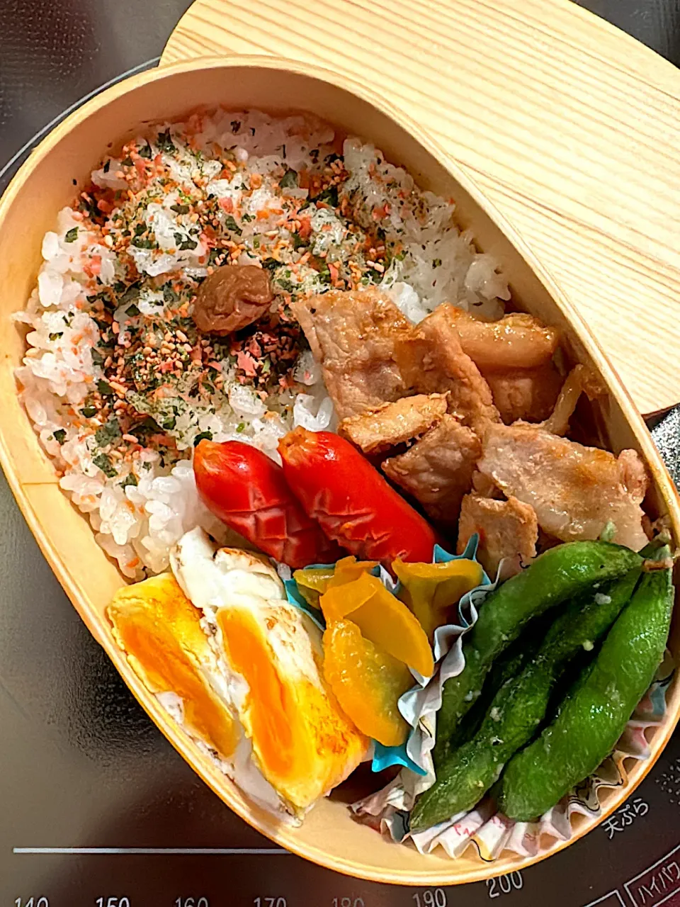 Snapdishの料理写真:豚肉の旨辛焼肉弁当|ぽんさん