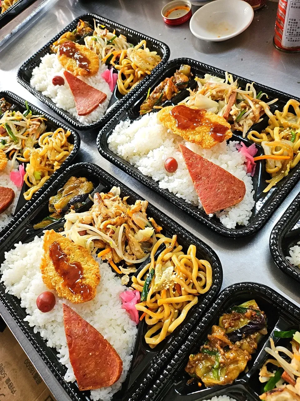 Snapdishの料理写真:フーチャンプルー弁当|景子さん