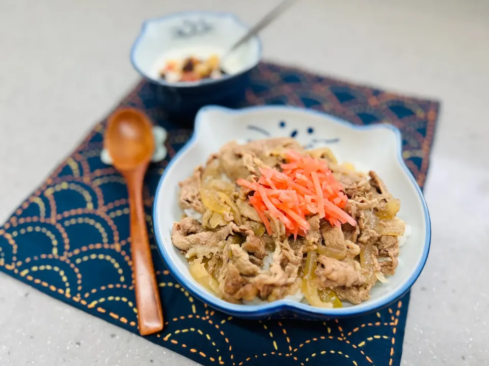 「牛丼」|バシュランさん