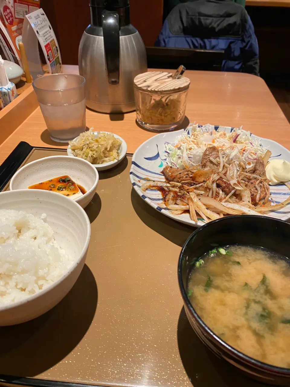 大阪市北区天神橋　やよい軒の豚生姜焼き定食|タカちゃんさん