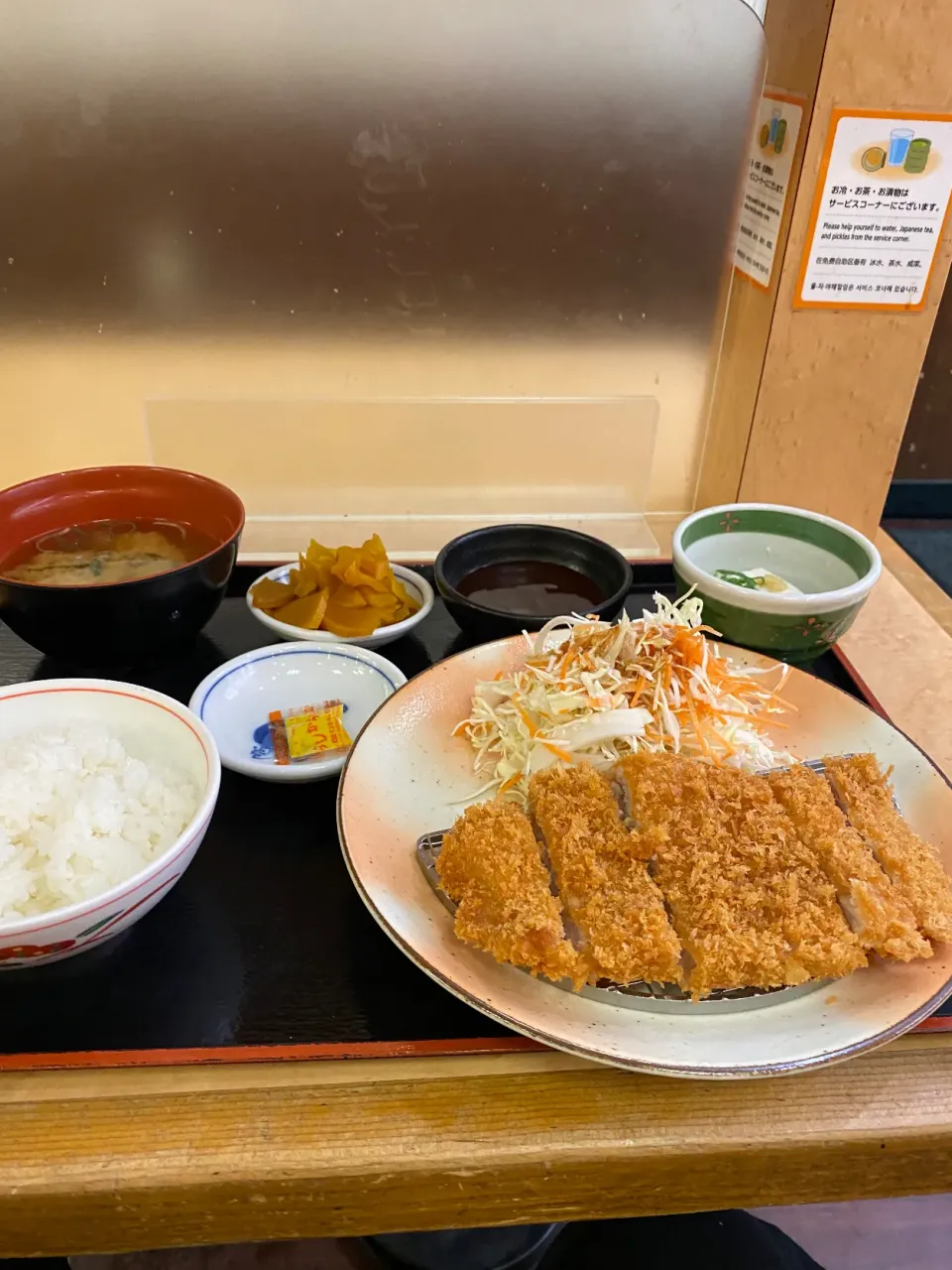 大阪市生野区林寺　街かど屋林寺店のトンカツ定食|タカちゃんさん