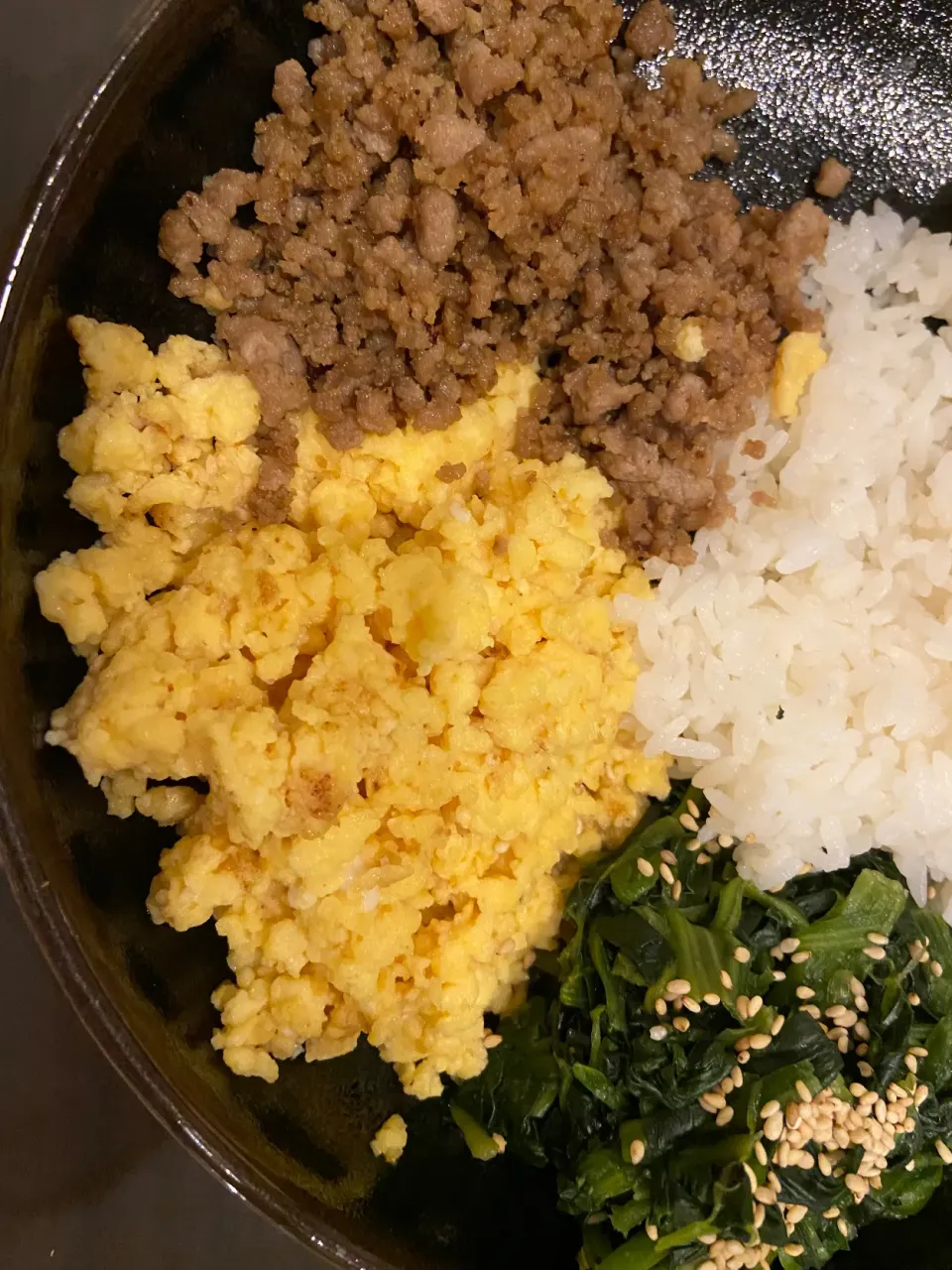 Snapdishの料理写真:三色丼|ててさん