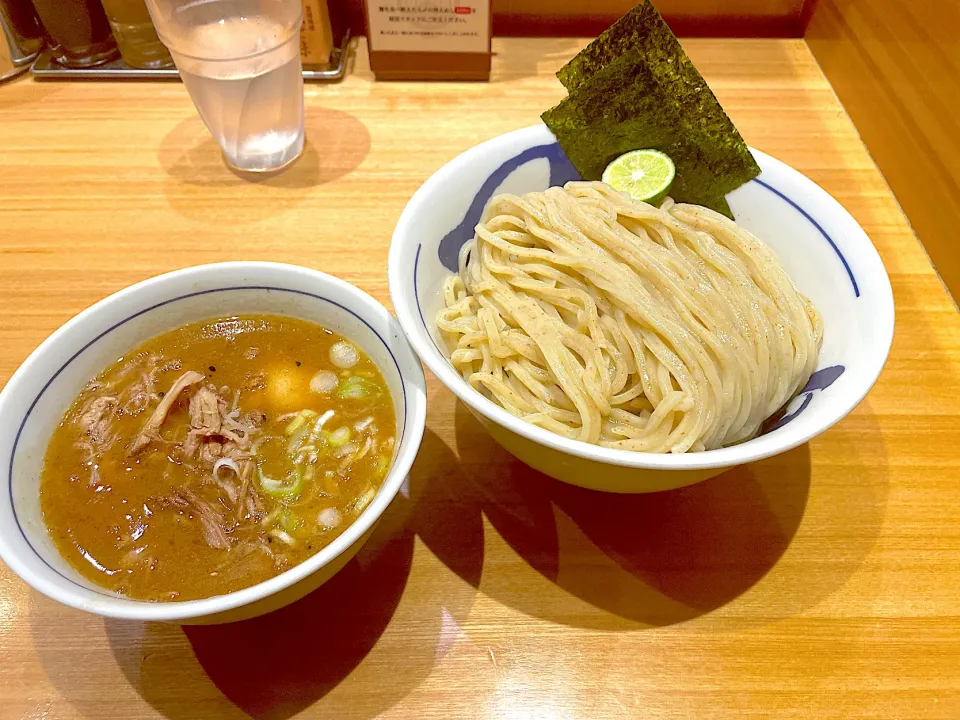 つじ田　秋葉原店　濃厚豚崩しつけ麺大盛り|ケンケンさん