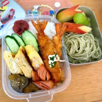 Snapdishの料理写真:エビフライ弁当|さえちゃんさん