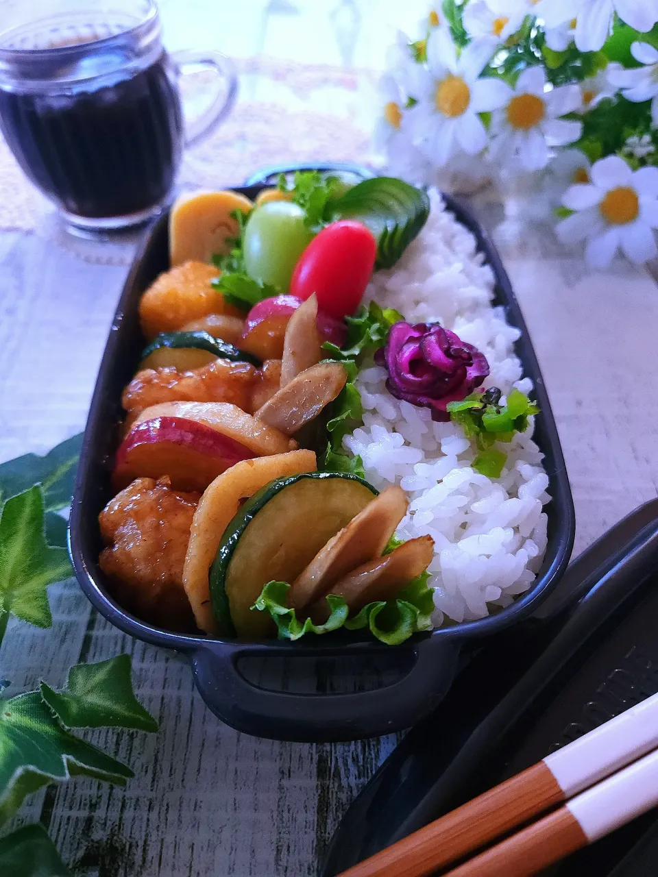 Snapdishの料理写真:ささみと根菜の甘酢炒め弁当|sugar beansさん