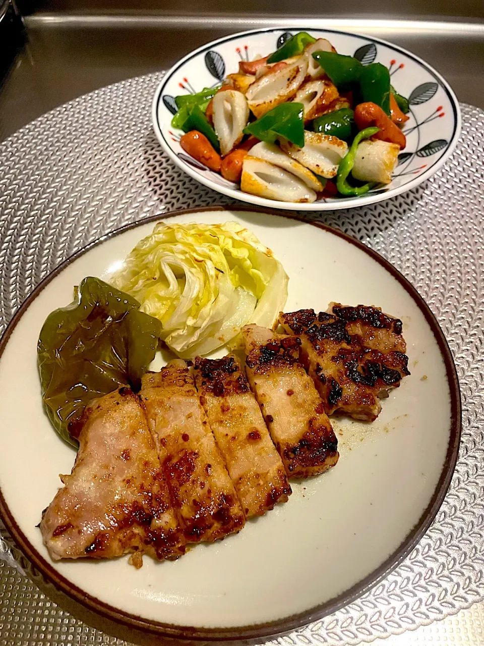 豚肉の塩糀漬け焼きと野菜のオーブン焼き|めんちゃんさん