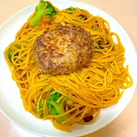 Snapdishの料理写真:カレーパスタハンバーグ添え|a i108sさん