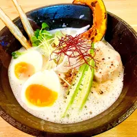 Snapdishの料理写真:鶏白湯ラーメン|てんぷらさん