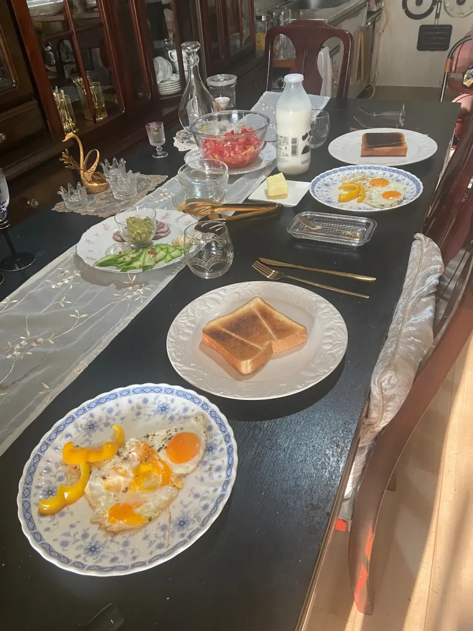 8.9.2024
#breakfast

残り物で簡単朝食🍳|SEA👸MOIRAI 👸さん