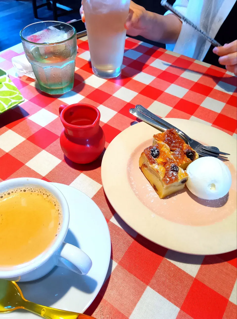 リンゴとレーズンのケーキ🍎美味しい♪|さくらんぼさん