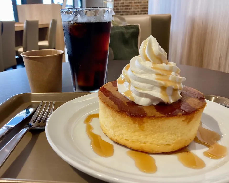 釜焼きホットケーキホイップ🥞|Kojiさん