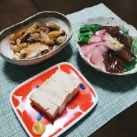 Snapdishの料理写真:丼、漬け、豆腐|ariさん