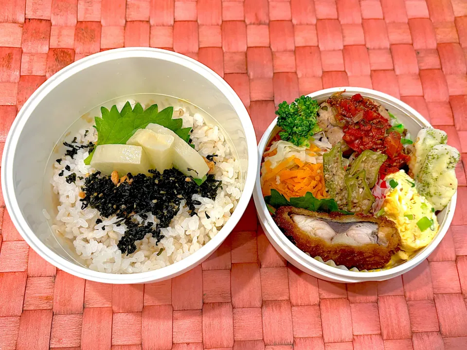 Snapdishの料理写真:中学生息子のお弁当🍱 豚肉のトマトソースと鯖の甘辛揚げ弁当🍱|Snow10さん