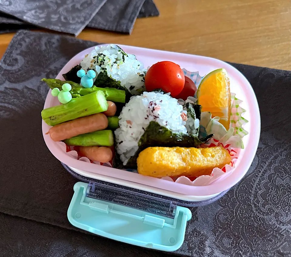 Snapdishの料理写真:ムスメ弁当|csigapogiさん