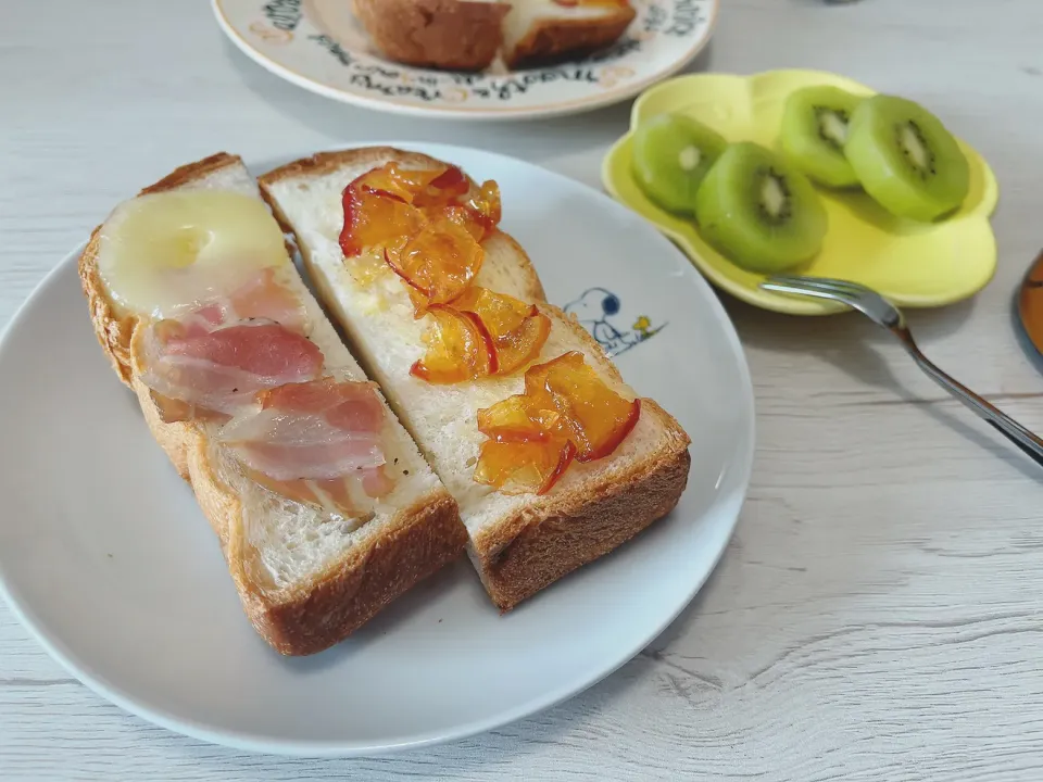 Snapdishの料理写真:朝ごパン|もっさんさん