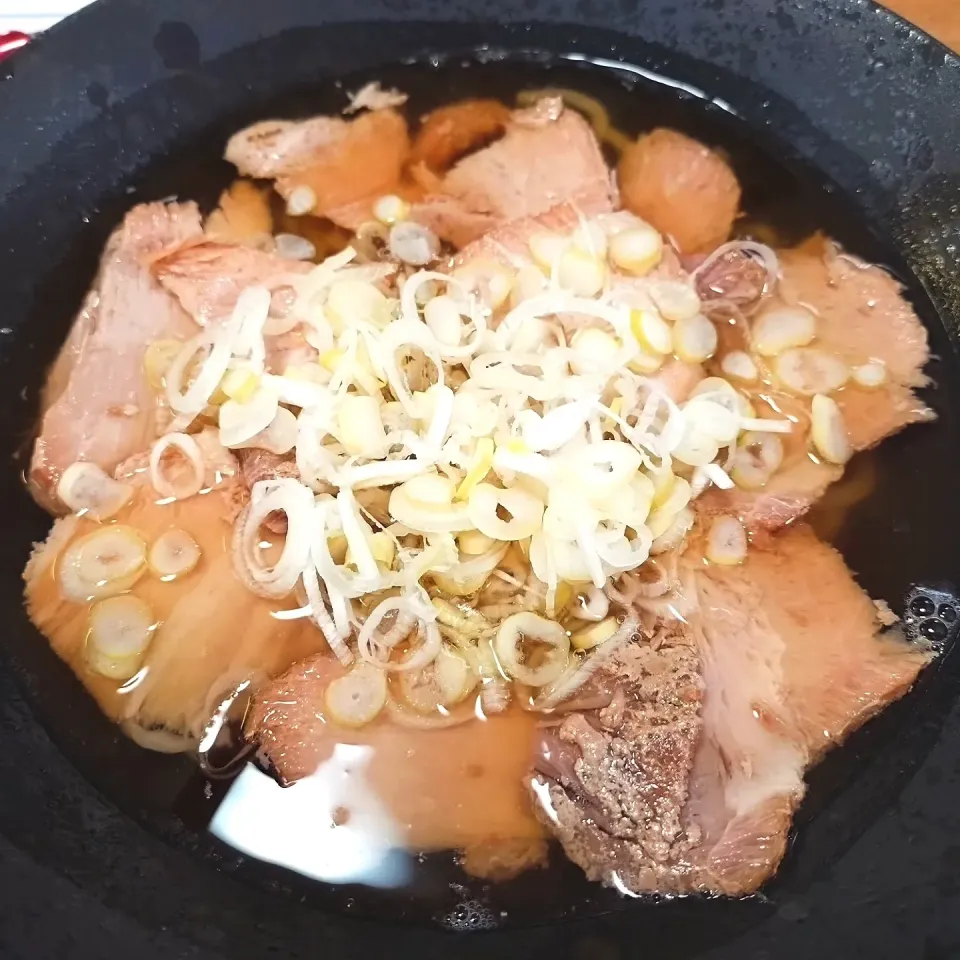 Snapdishの料理写真:焼豚たっぷり！喜多方ラーメン|Ikue Sawadaさん