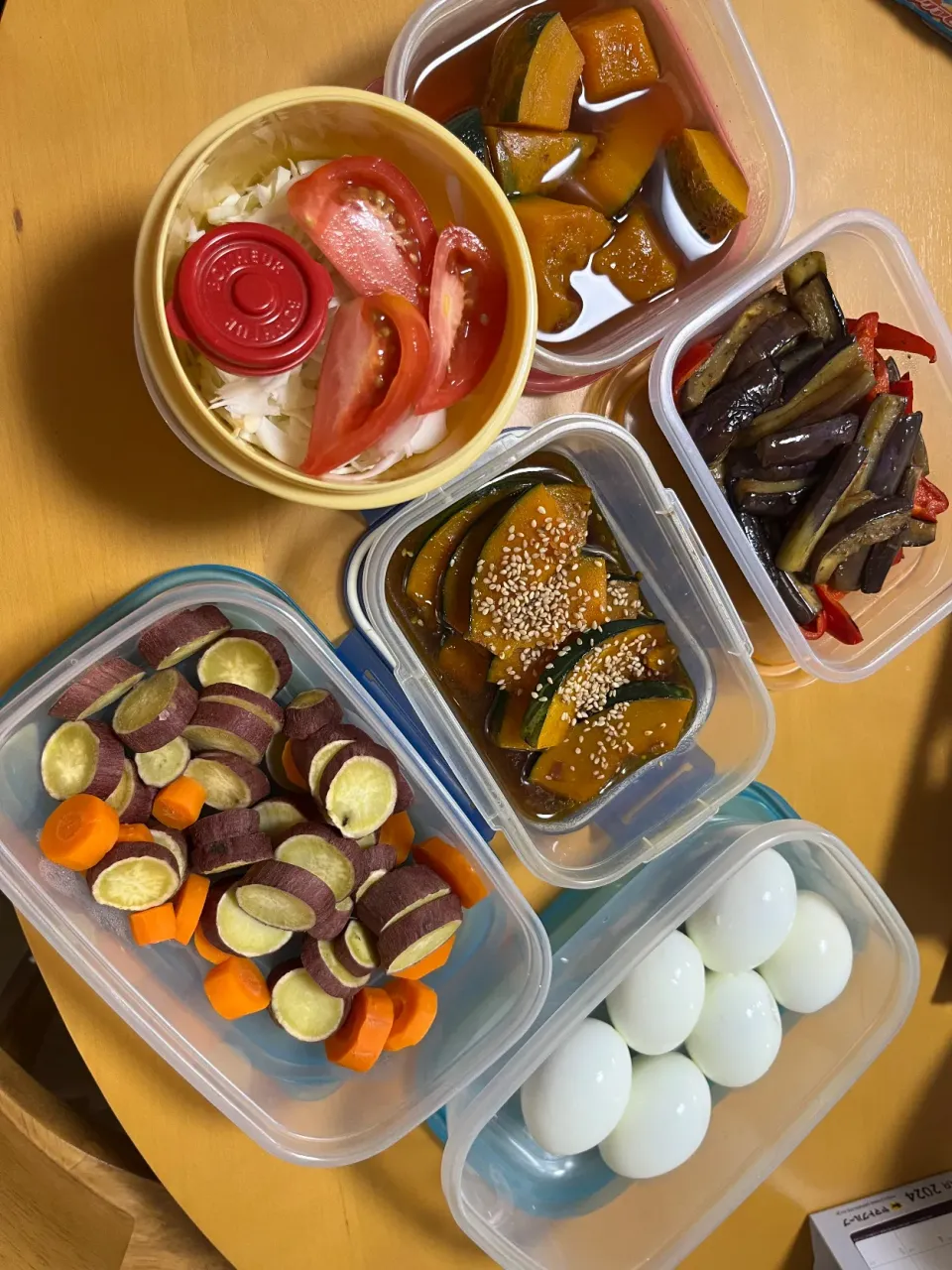 私の作り置きお昼ご飯と愛妻弁当用サラダ🥗|モモ&ハーブmama🐰🐹🐢🐠❤️さん