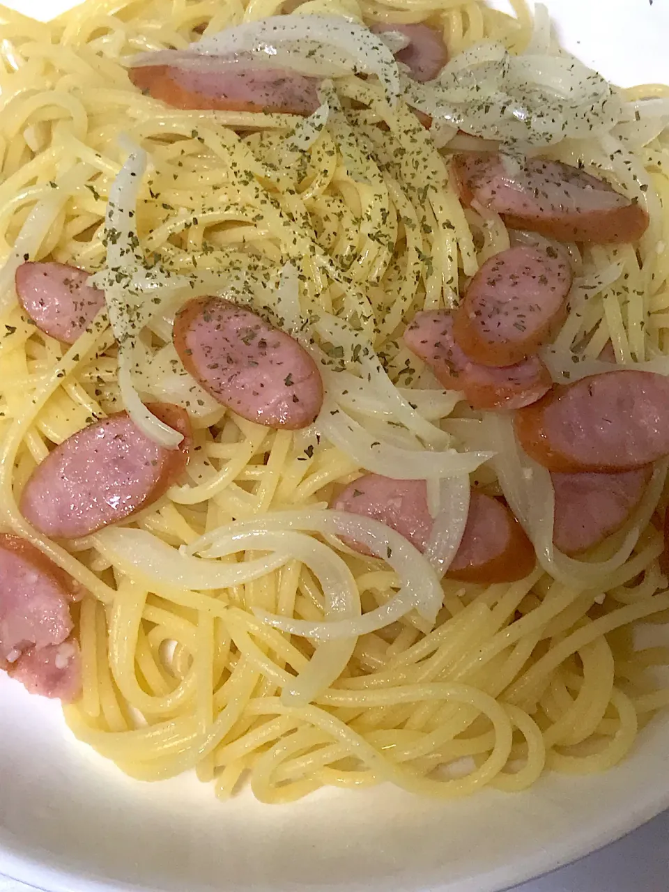 ウインナーのペペロンチーノ🍝|ゆきぽよ婆さん