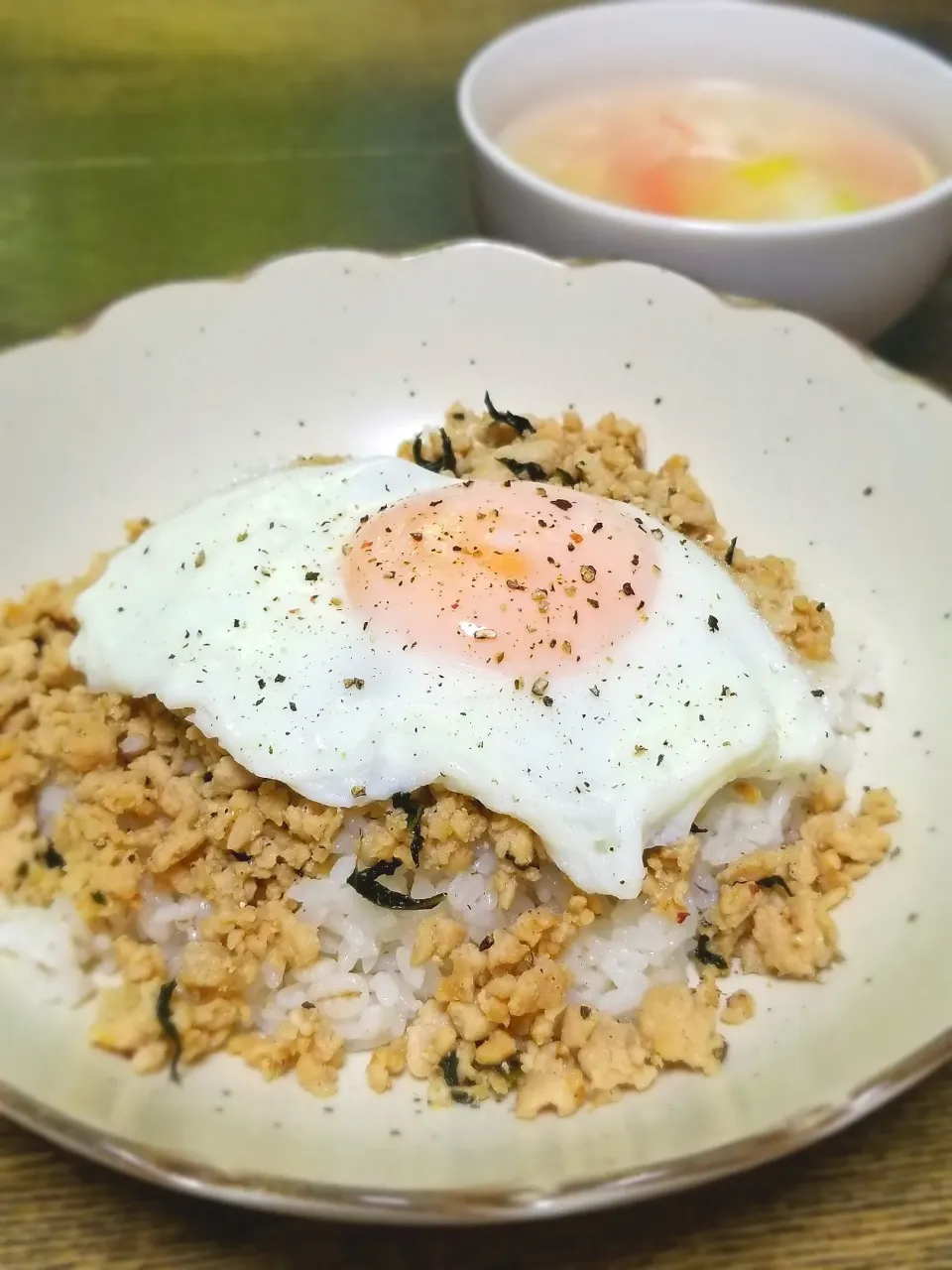 大葉ガパオライスとくずし豆腐のスープ|ぱんだのままんさん