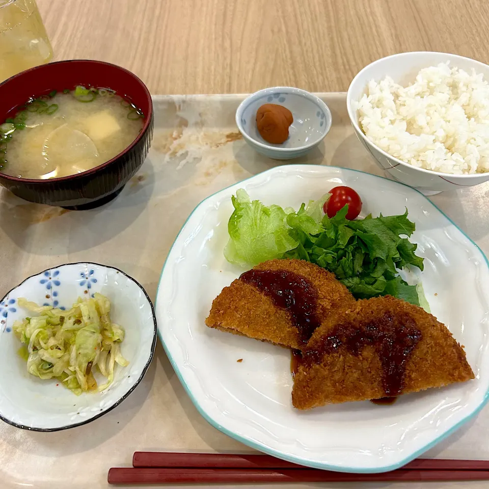 寮の朝食😋白菜煮忘れ|すかラインさん