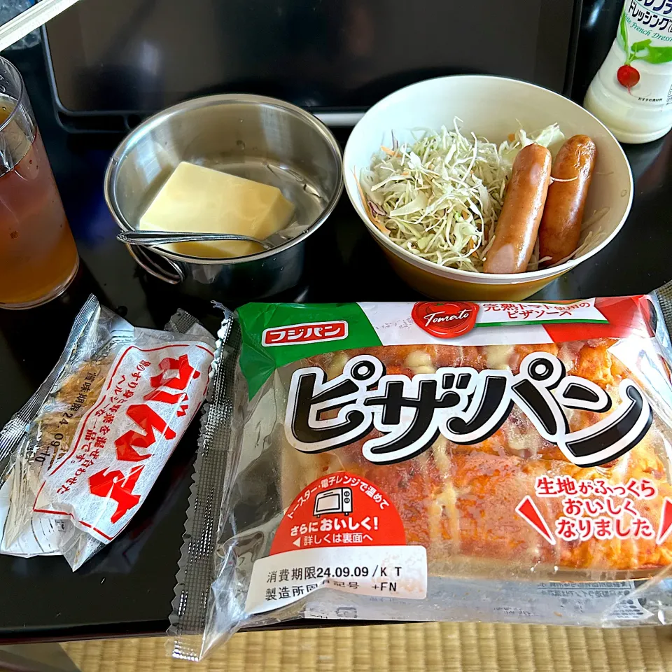 土曜日の朝食😋|すかラインさん