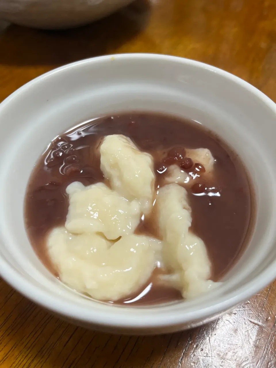 Snapdishの料理写真:牛乳餅の冷やしぜんざい|さんだーさん