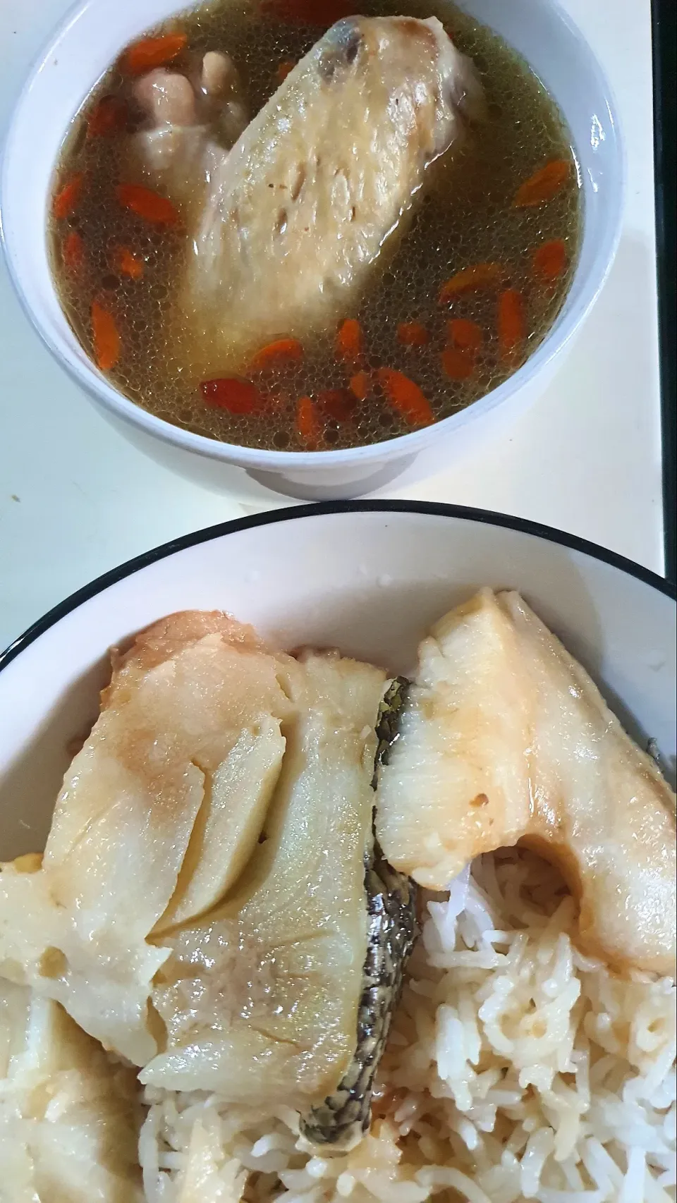 Ginseng chicken soup + steamed cod fish in rice cooker with rice 😋💕😘|🌷lynnlicious🌷さん