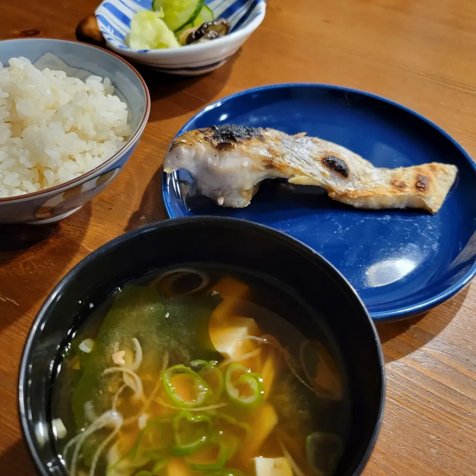 Snapdishの料理写真:鯛塩焼き|あんさん