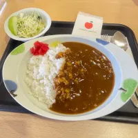 Snapdishの料理写真:りんごカレー🍎|1103さん