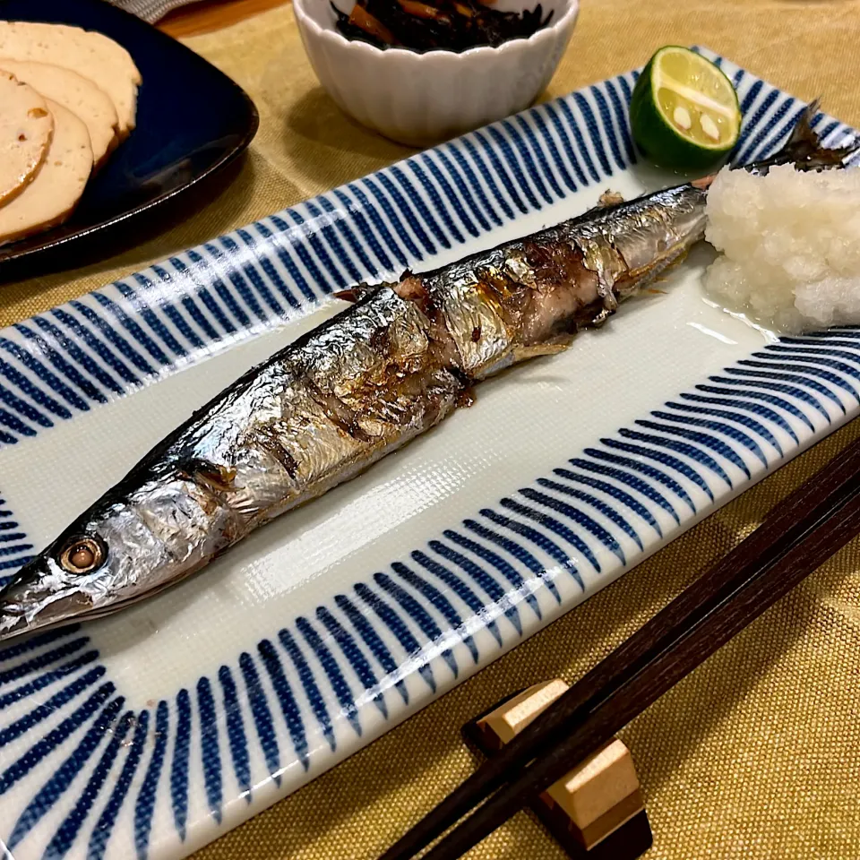 Snapdishの料理写真:サンマの塩焼き|Atelier Sekiさん