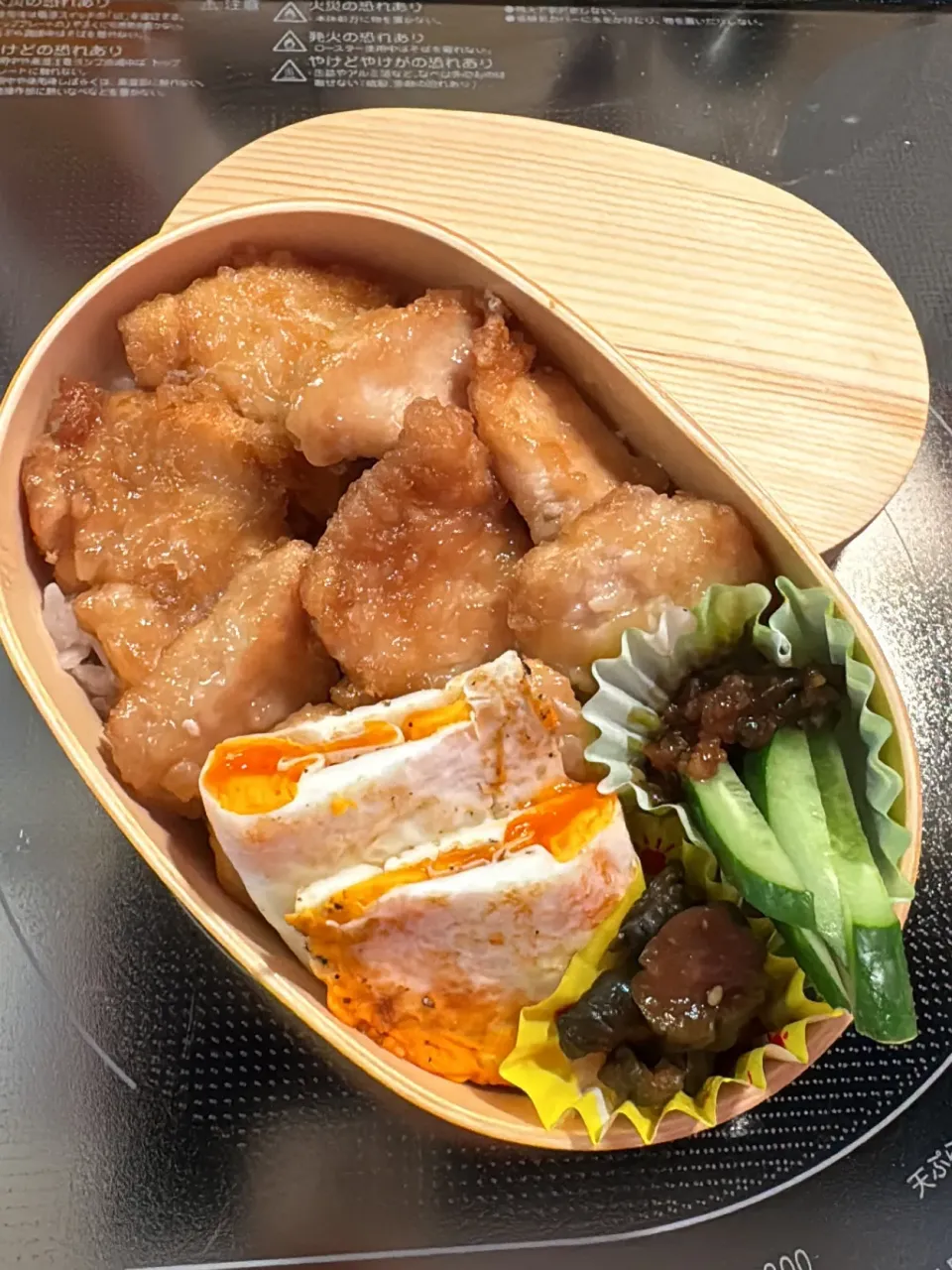 Snapdishの料理写真:ガーリック醤油チキン弁当|ぽんさん