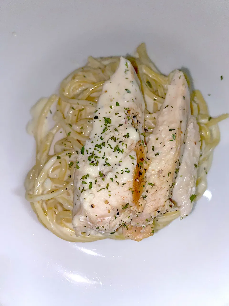 Snapdishの料理写真:Chicken Alfredo 🍝|yna_chiさん