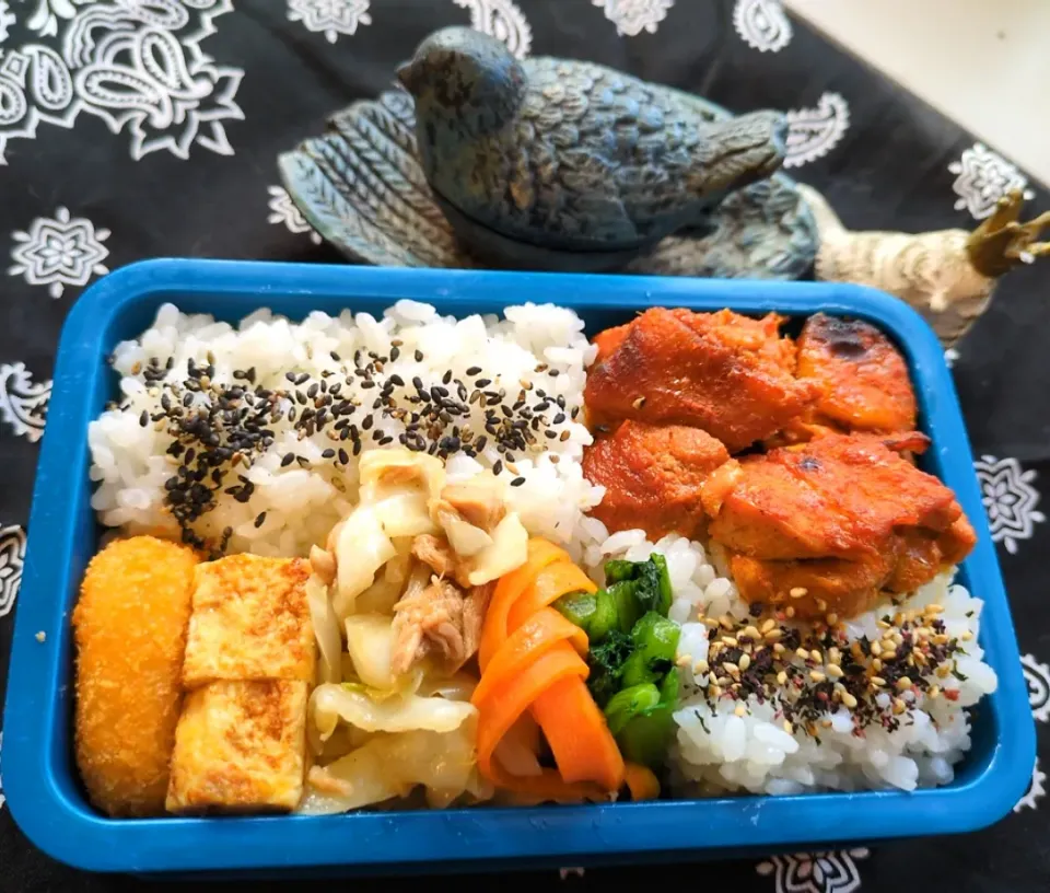 Snapdishの料理写真:タンドリーチキン弁当|まゆみさん