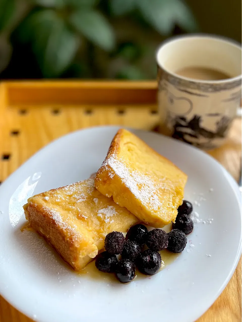 フレンチトースト & ブルーベリー 🇫🇷 French Toast w/ Blueberries|アッコちゃん✨さん