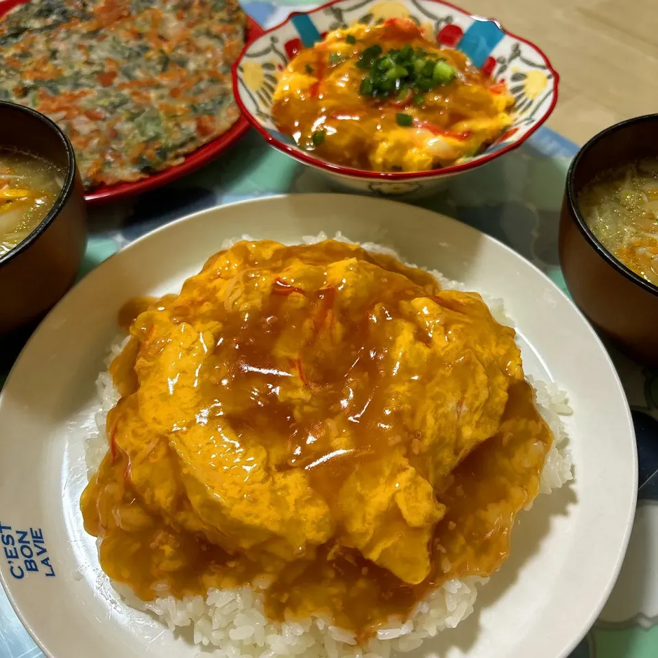 カニカマでかに玉丼🦀♬|panchiさん