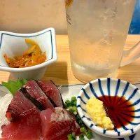 Snapdishの料理写真:カツオ刺し|あきちゃ☆彡さん