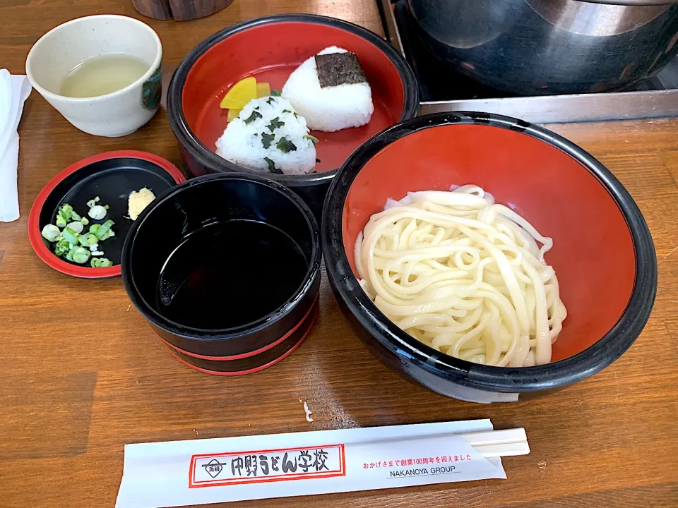 釜揚げうどん|とみさんさん