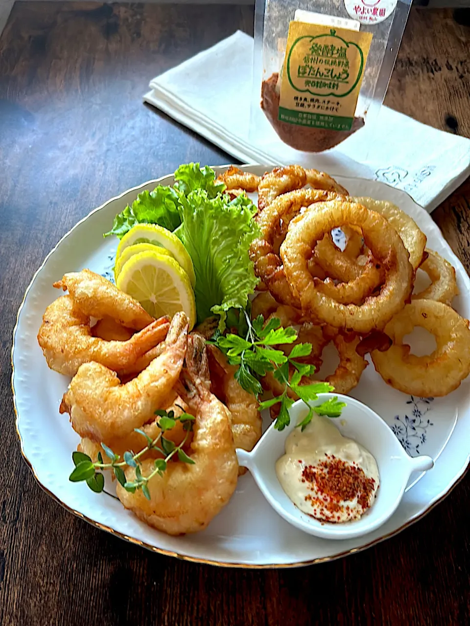 とんちんさんの料理 海老と玉ねぎのフリット〜食卓を紡ぐおたより便|とんちんさん