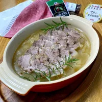 七海さんの料理 淡路の新たまねぎと塩豚の煮込み