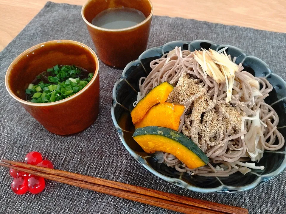 自分の朝兼昼ごはん）十割蕎麦|みりさん