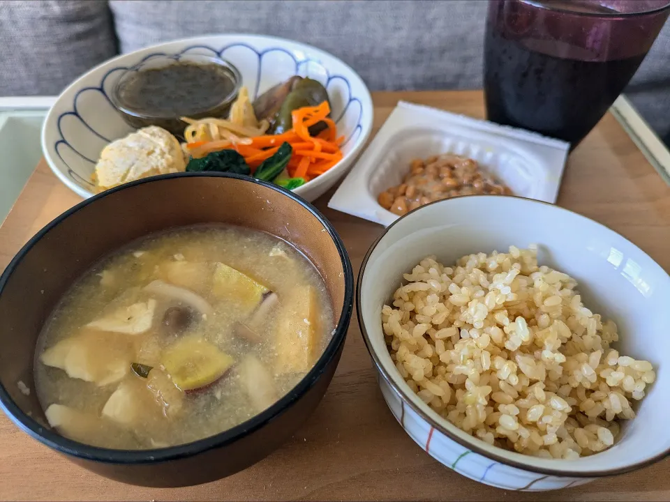 Snapdishの料理写真:ヘルシー朝ごはん(玄米)|しあるさん