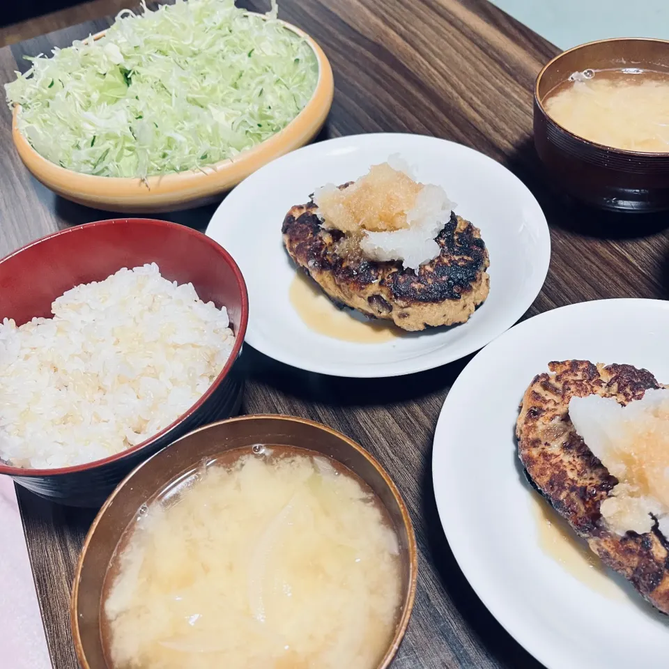 Snapdishの料理写真:手作りおろしハンバーグ|EX kotokoさん