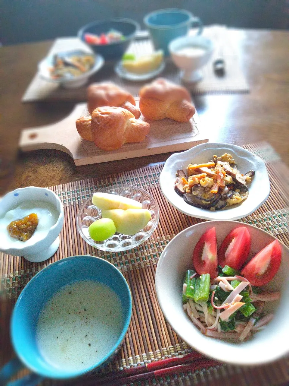 朝ごはん🌄！|まめころさん