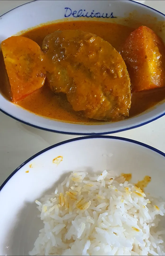 Good afternoon lunch ♡ Fish curry tomato with rice 😋💕|🌷lynnlicious🌷さん